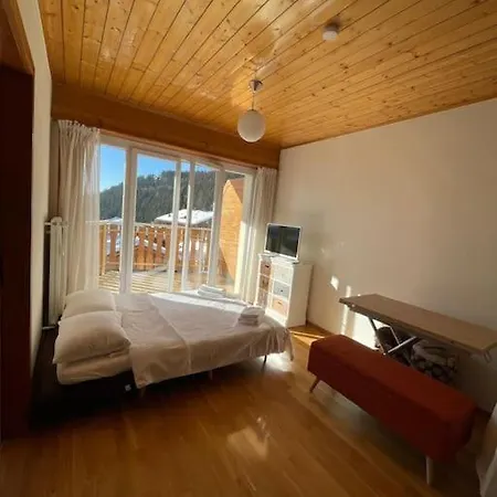 Clavan 28 Apartment
